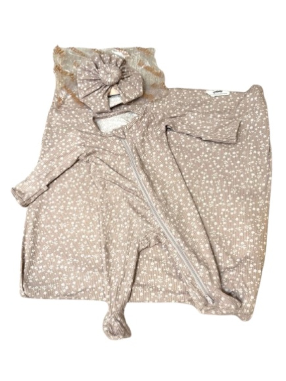 Knotbaby Brown Ribbed Footed Baby One-Piece+ Matching Blanket & Hat 3-6 months